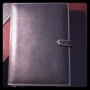 Coach planner cover and a daily planner I put